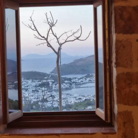 The Cave Of Heart Villa *
