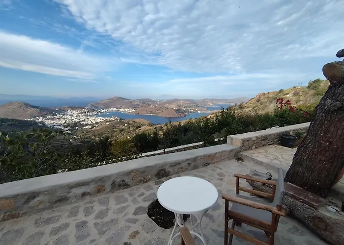 The Cave Of Heart فيلة Pátmos